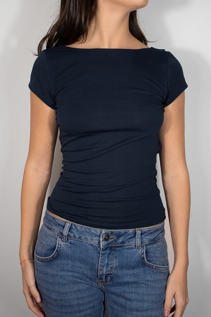 Subdued Special Offer - T-shirt with soft back neckline