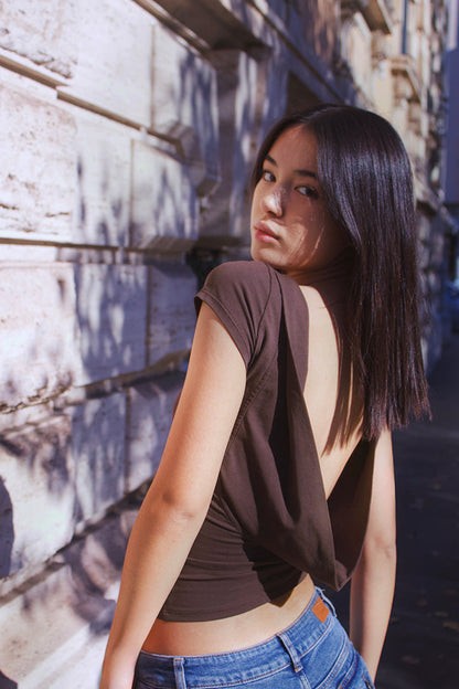 Subdued Special Offer - T-shirt with soft back neckline