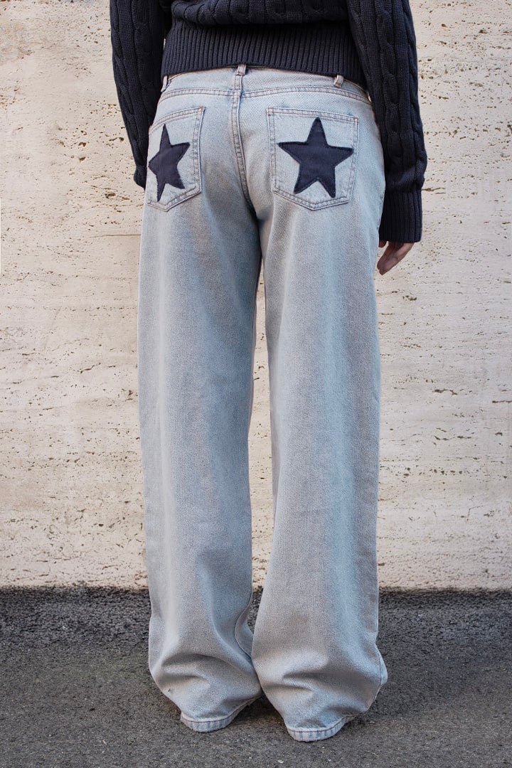 Subdued Featured - Low-rise star jeans