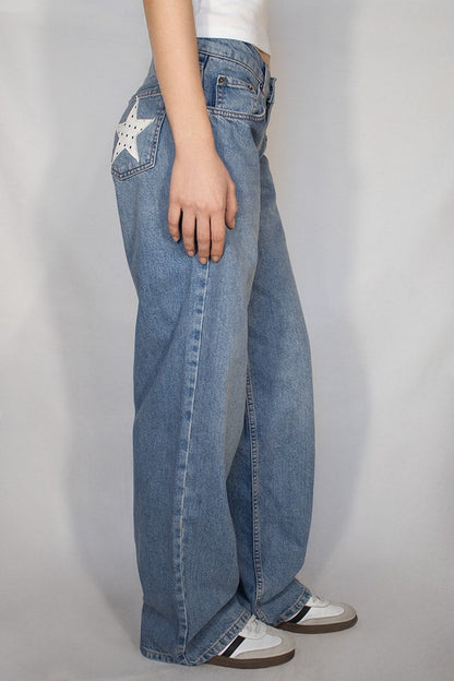Subdued Featured - Low-rise star jeans