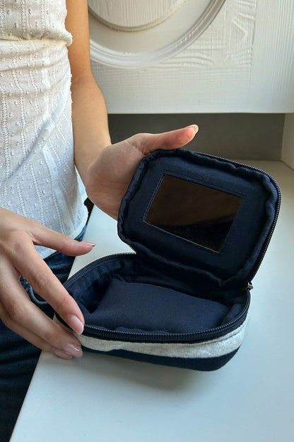 Subdued Special Offer - Beauty case