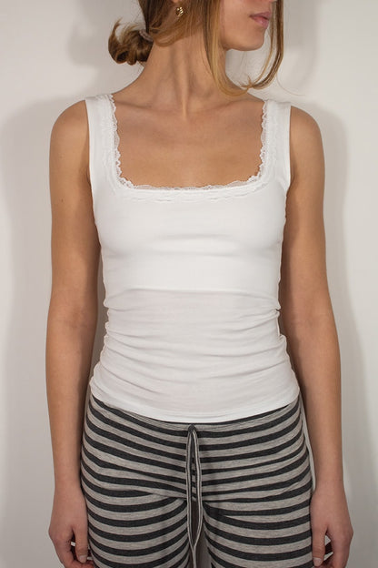 Subdued Exclusive - Square neckline top with lace