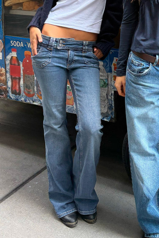 Subdued Essential - Double-button flared jeans