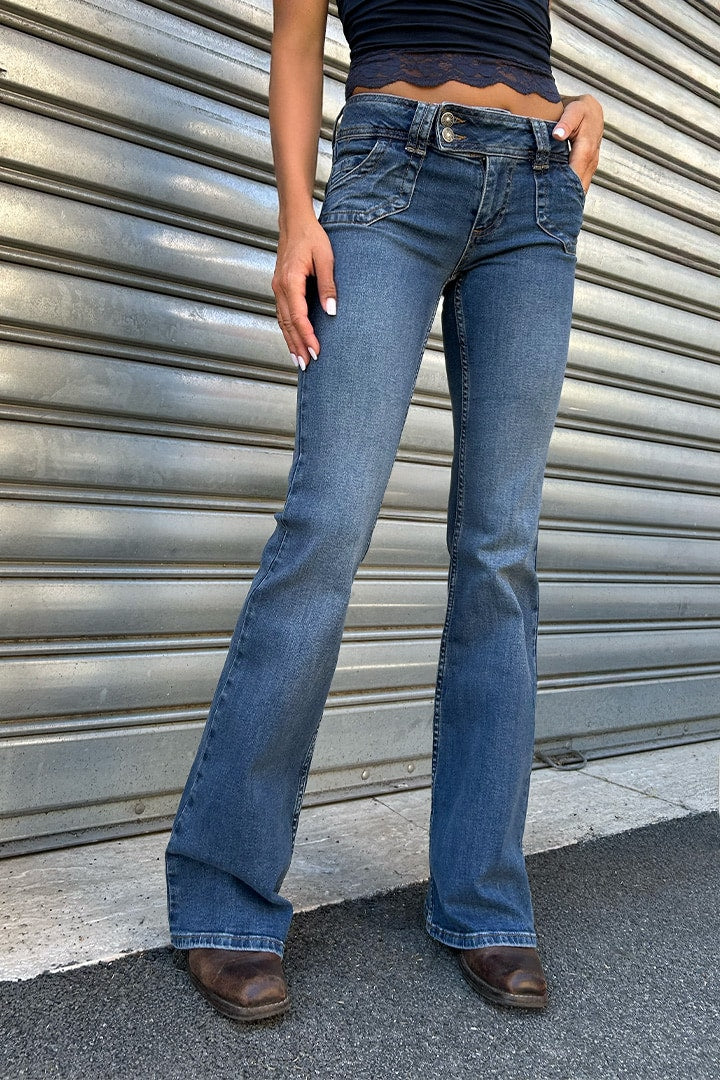 Subdued Essential - Double-button flared jeans