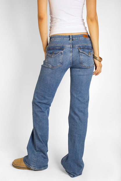 Subdued Customer Favorite - Low waist flared jeans