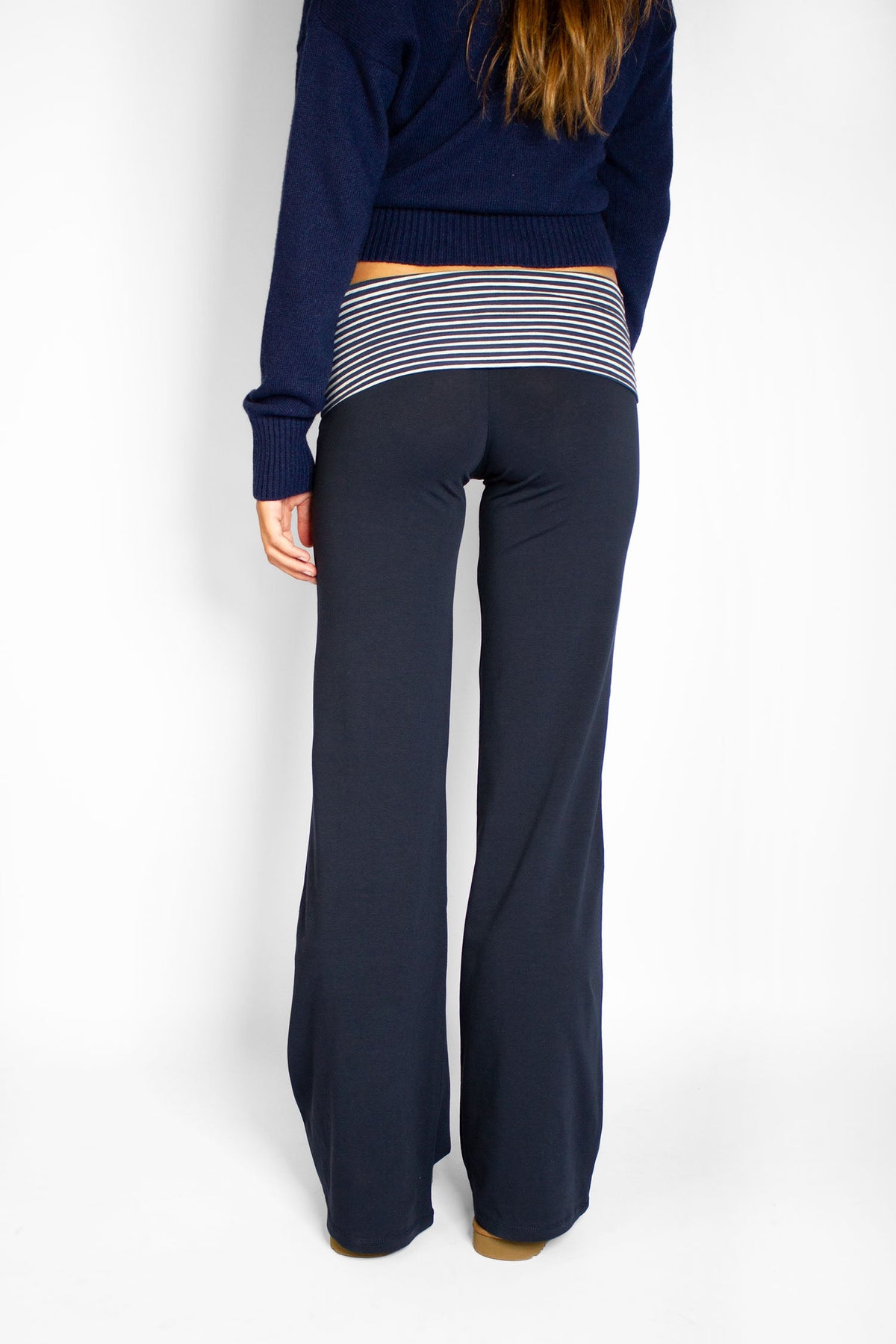 Subdued Smart Buy - Wide-leg pants