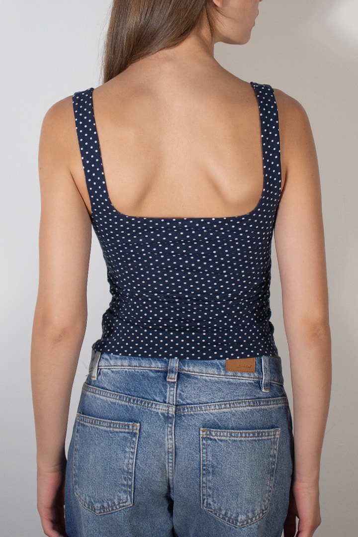Subdued Hot Sale - Square neck top
