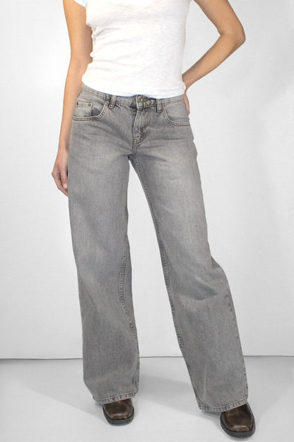 Subdued Featured - Wings Low-Waist Jeans