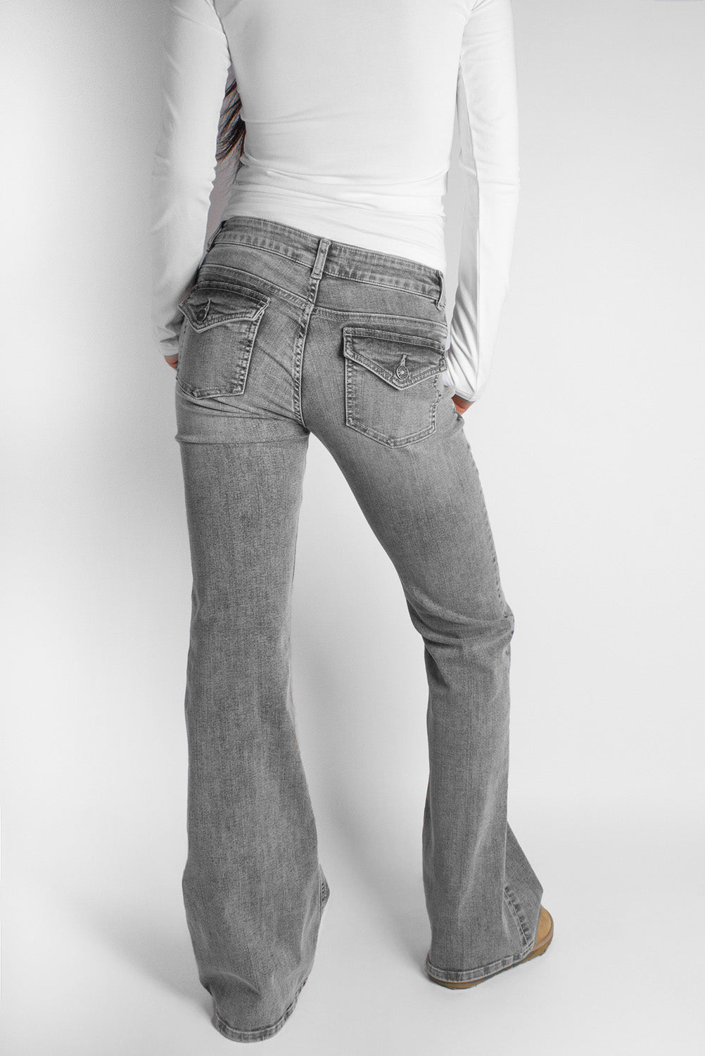 Subdued Sale - Low waist flared jeans