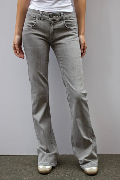 Subdued Sale - Low waist flared jeans