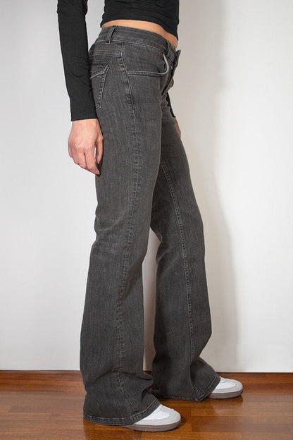 Subdued Sale - Low waist flared jeans