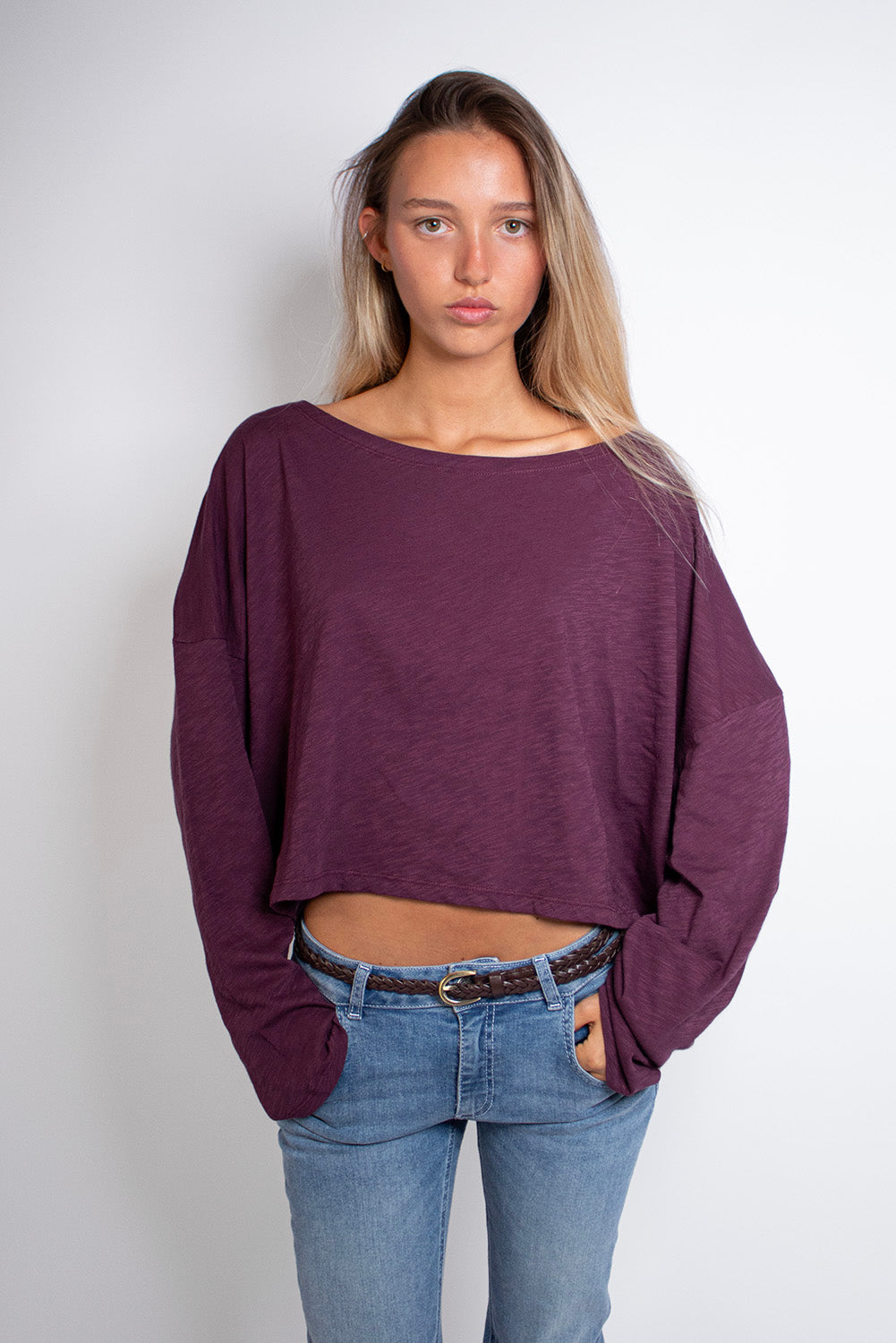 Subdued Signature - T-shirt with a boat neck