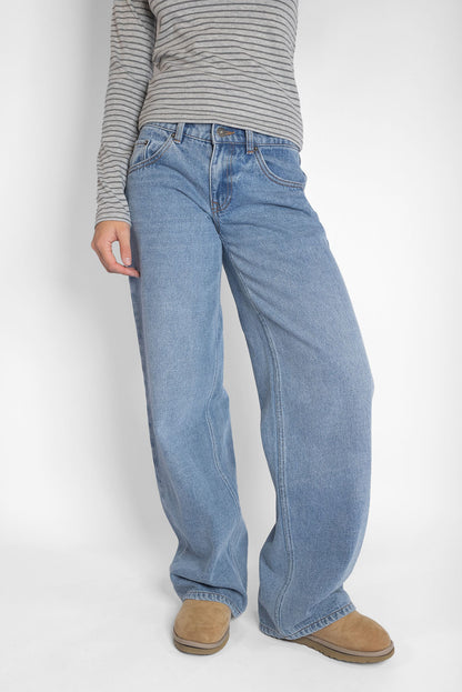 Subdued Deals - TROUSERS PN0BD WINGS
