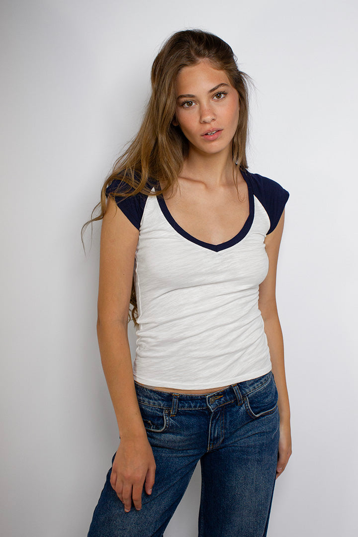 Subdued Signature - V-neck T-shirt