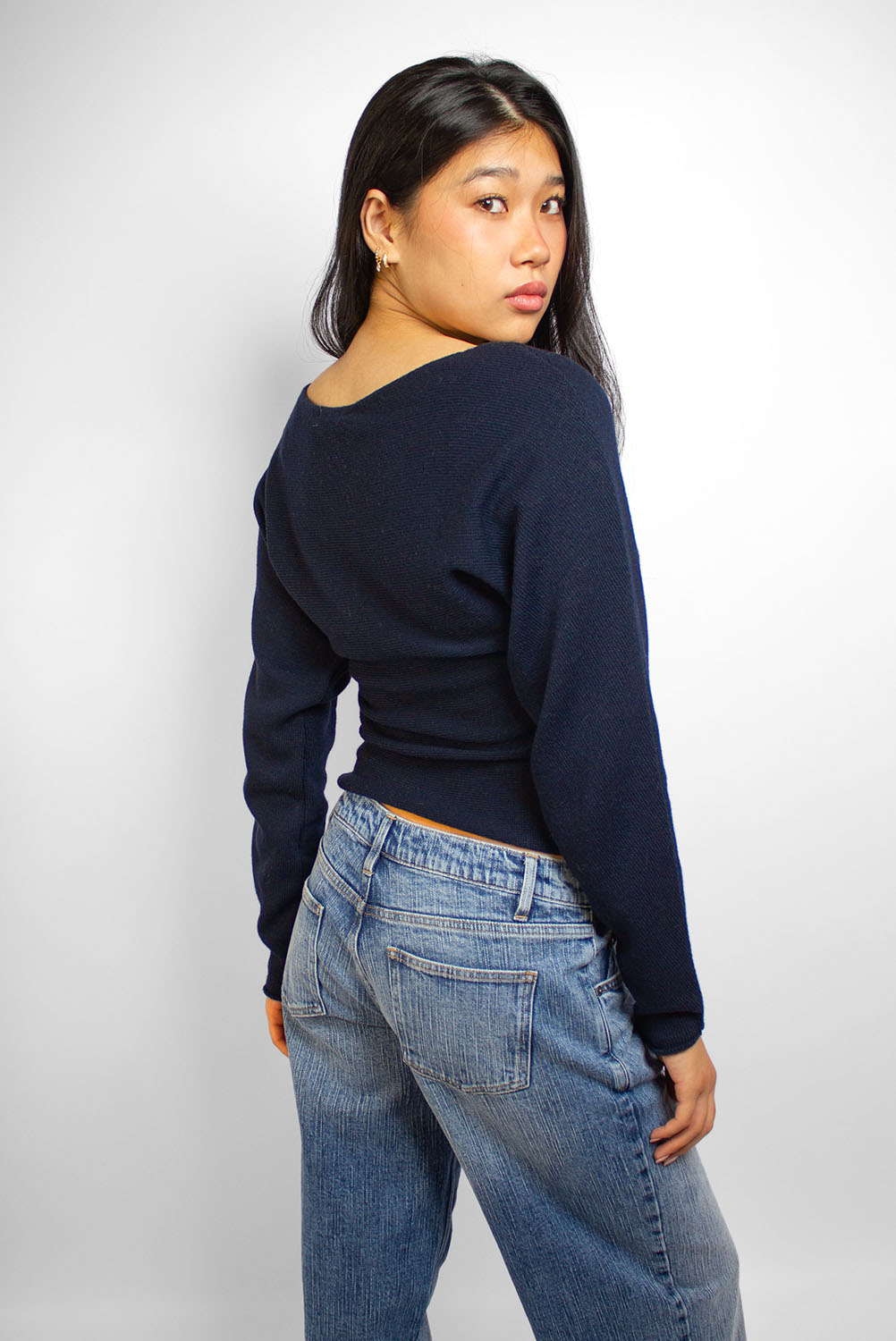 Subdued Best Seller - Boat neck sweater
