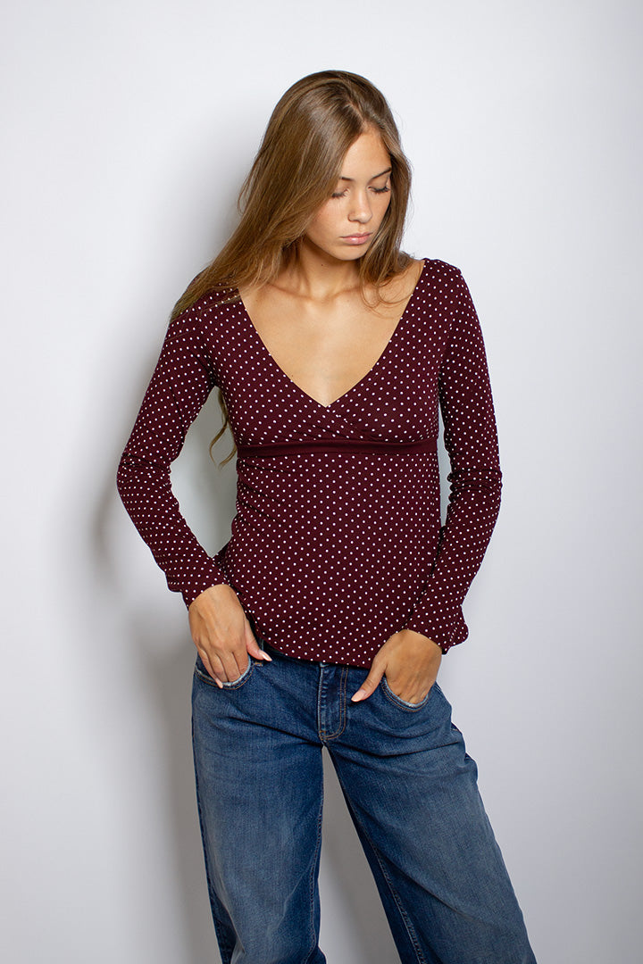 Subdued Latest - V-neck T-shirt