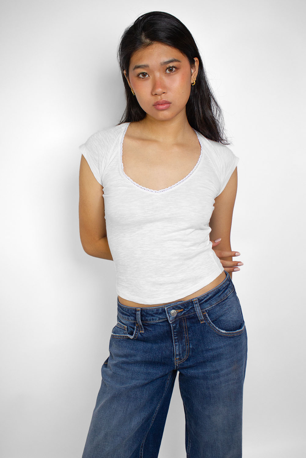 Subdued Premium - V-neck T-shirt